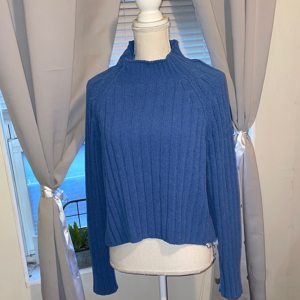 American Eagle Blue Women's Sweater